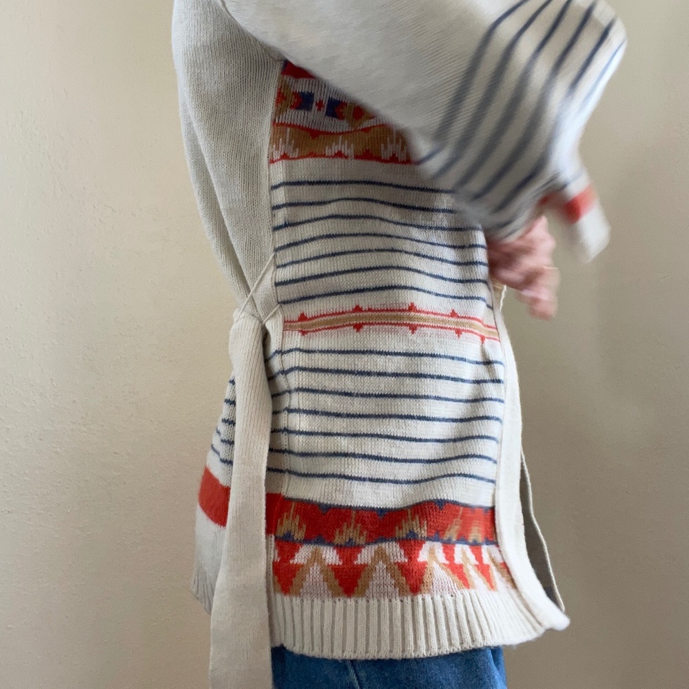 Vintage 1970s wrap sweater - Picture 3 of 8